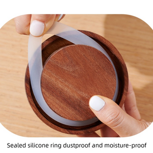 600ml Premium Borosilicate Glass jar lid with a brown wooden top and visible grey silicone sealing ring