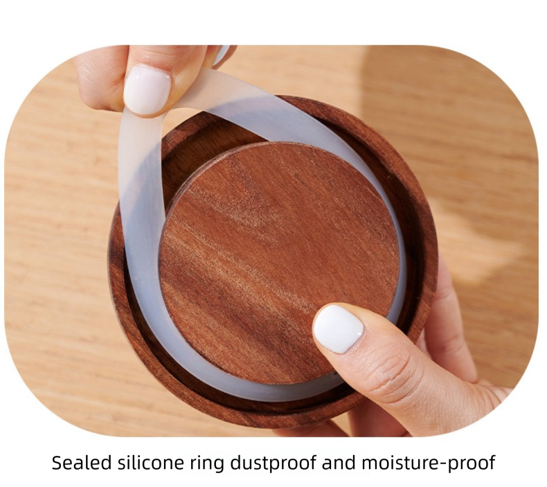 600ml Premium Borosilicate Glass jar lid with a brown wooden top and visible grey silicone sealing ring