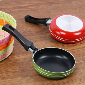 Mini Non-Stick Frying Pan – Random Colour