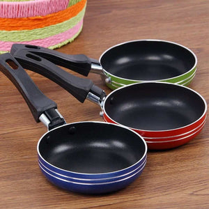 Mini Non-Stick Frying Pan – Random Colour
